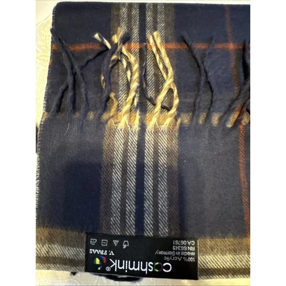 Cashmink V. Fraas Scarf Wrap Acrylic Unisex Made in Germany NEW  11.5